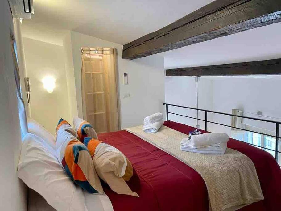 Novella'S Loft Near Santa Maria Novella Station Apartment Florence Ngoại thất bức ảnh